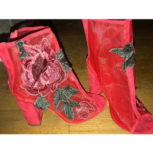 Rose Boot Heels